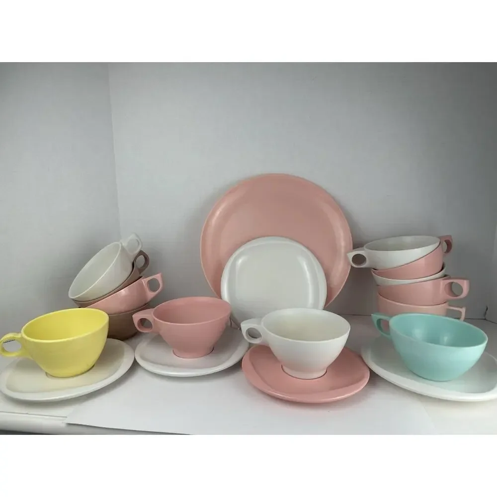 Vtg 20 pc Mallo-Ware Melamine Melmac Dishes PINK! Plates, Cup & Saucers Retro